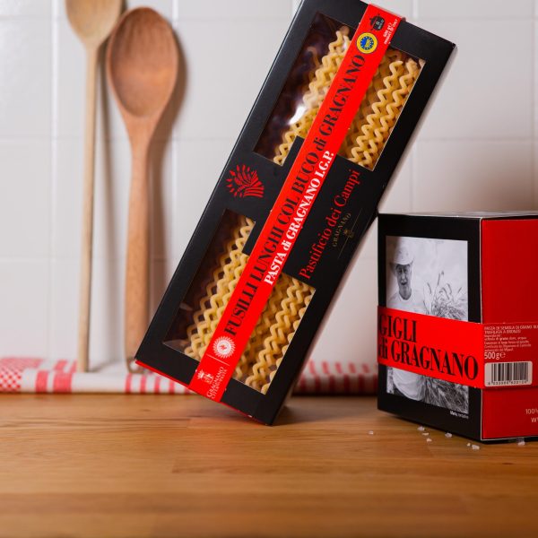 Alternative view of Fusilli lunghi col buco Pasta di Gragnano IGP 500g
