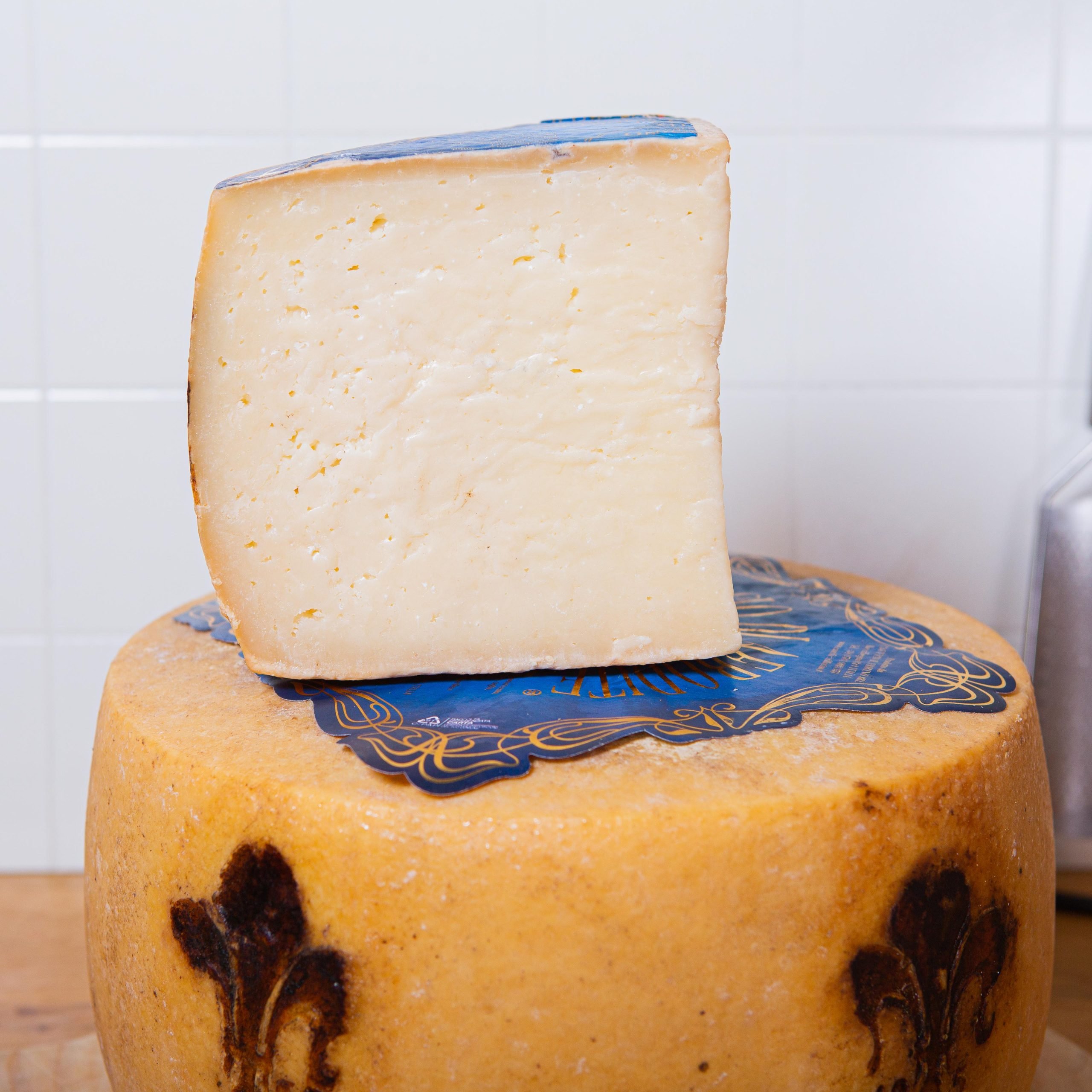 Pecorino Cacio di Afrodite - Il Fiorino 300gr - immagine 4